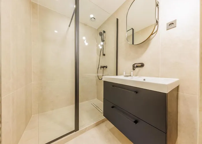 Elegant - 2br - 6p - Sentier Apartman