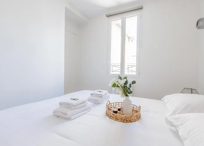 Elegant - 2br - 6p - Sentier